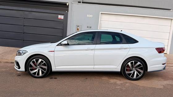 VOLKSWAGEN JETTA 2.0 350 TSI GASOLINA GLI DSG